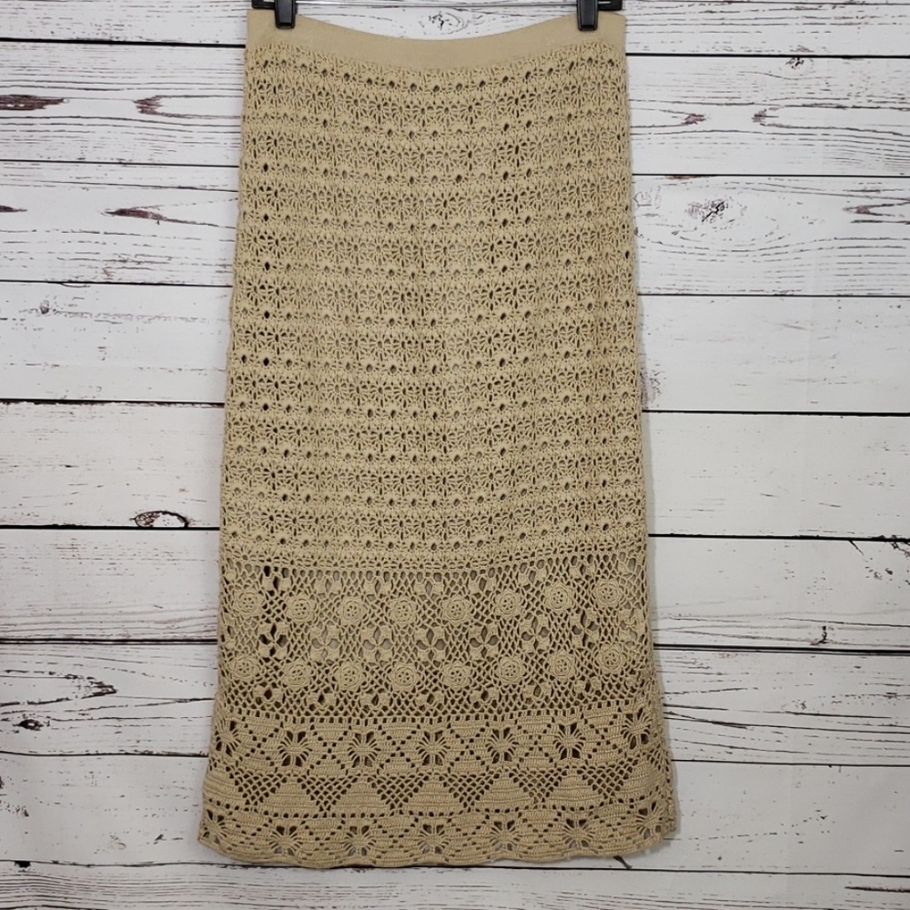 Harold's Tan Crochet Midi Skirt Size Medium - Picture 4 of 8